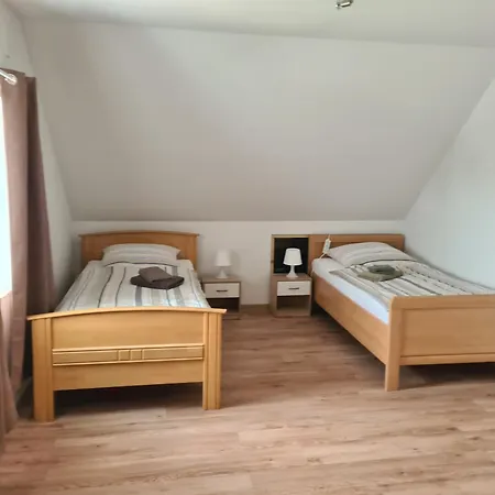 Monteurzimmer Jusy - Zum Jadebusen 아파트 *